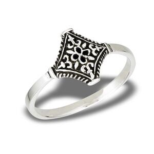 Victorian Style Filigree Pattern Ring | Size 8